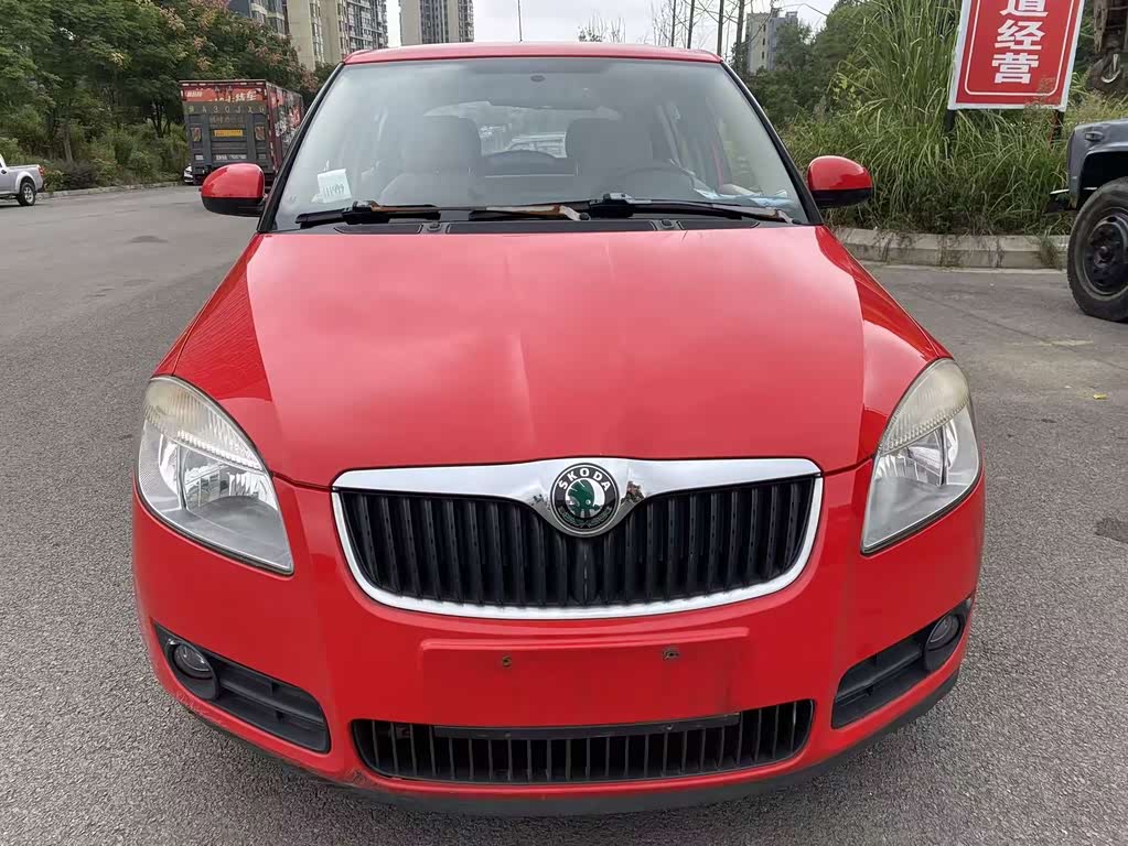 Skoda Fabia 2011 1.6L AT