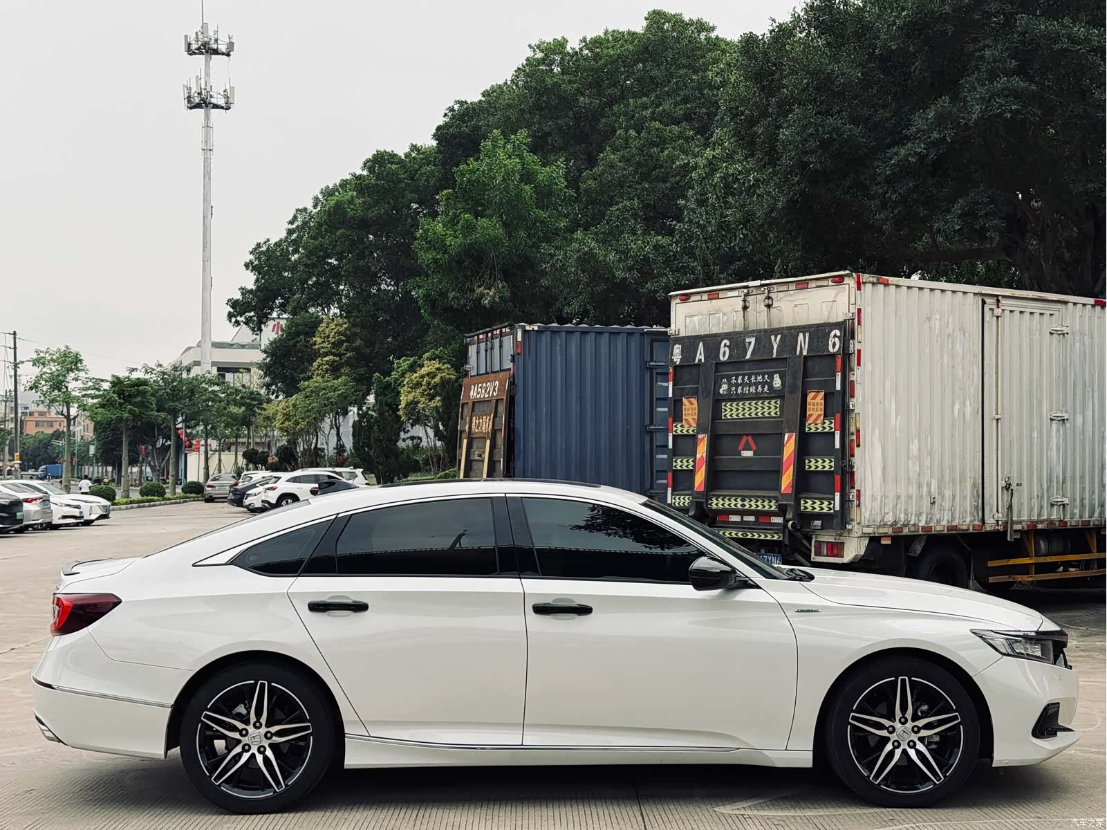 Honda Accord, 2023 11