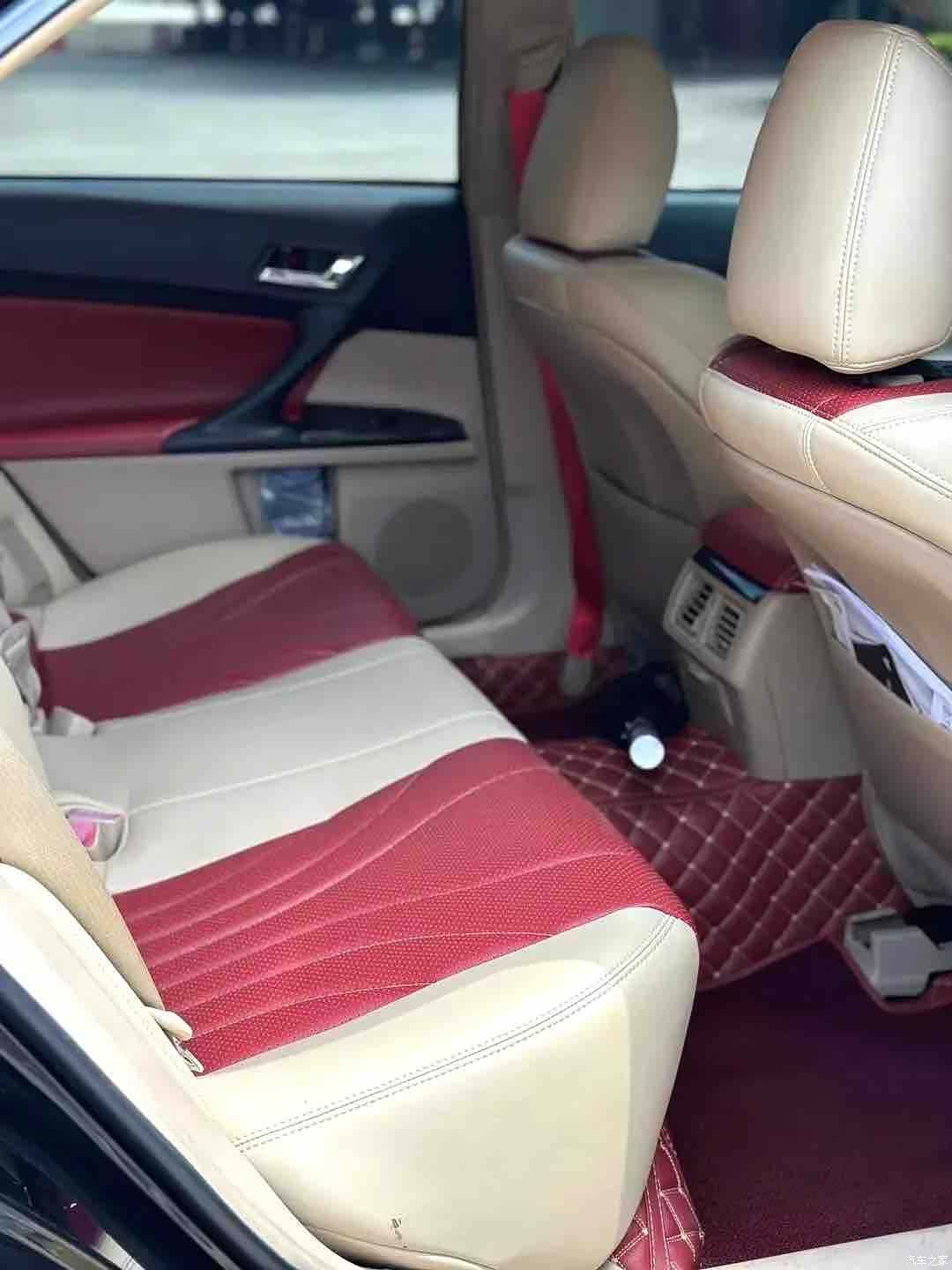 Toyota 2.5V, 2012 6