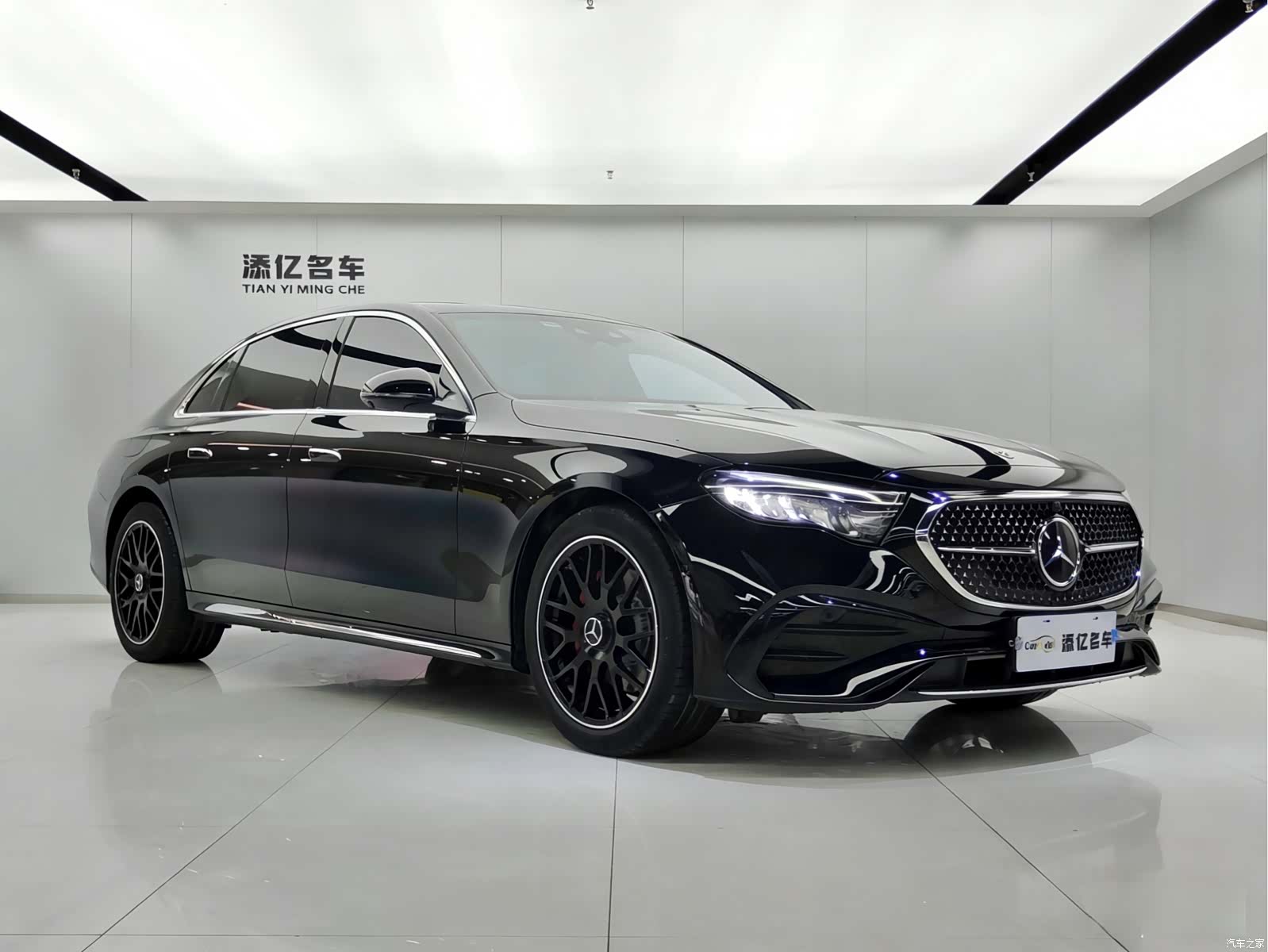 Mercedes-Benz E-Class, 2024 3