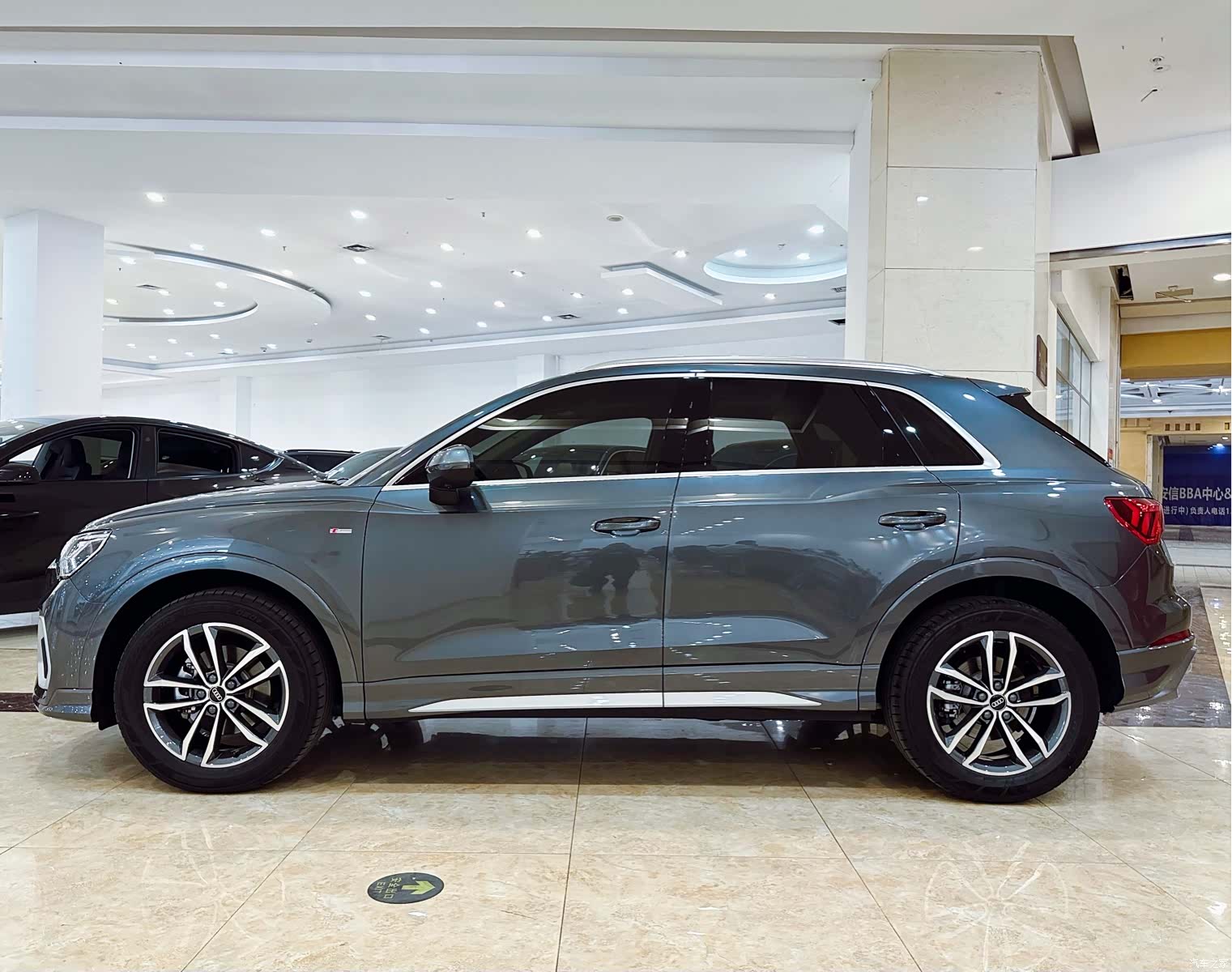 Audi Q3, 2023 все фото