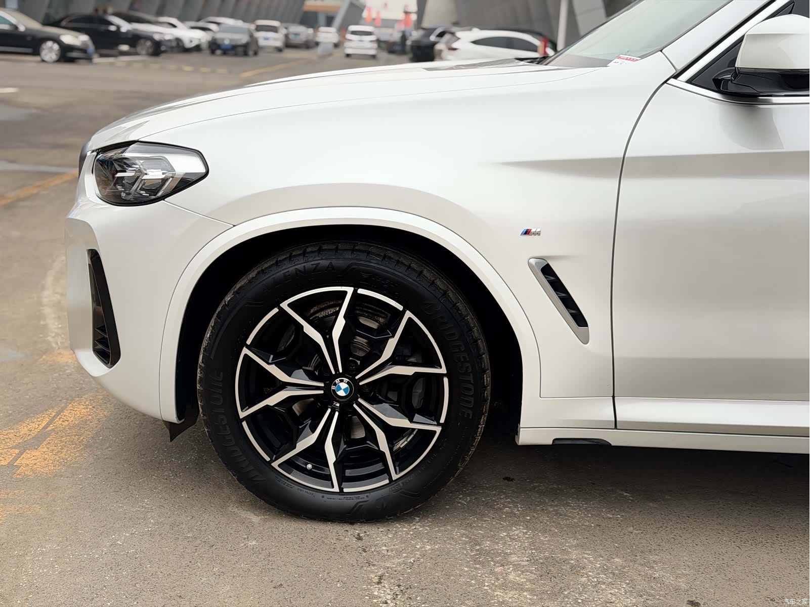 BMW X3, 2023 все фото