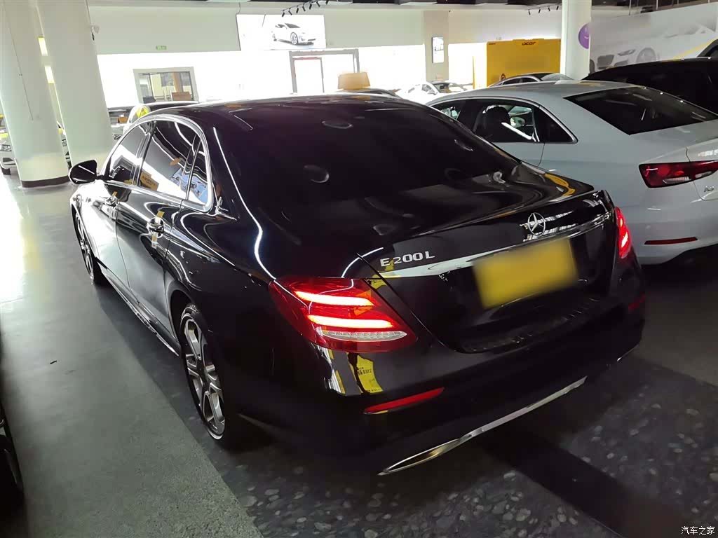 Mercedes-Benz E-Class, 2017 23