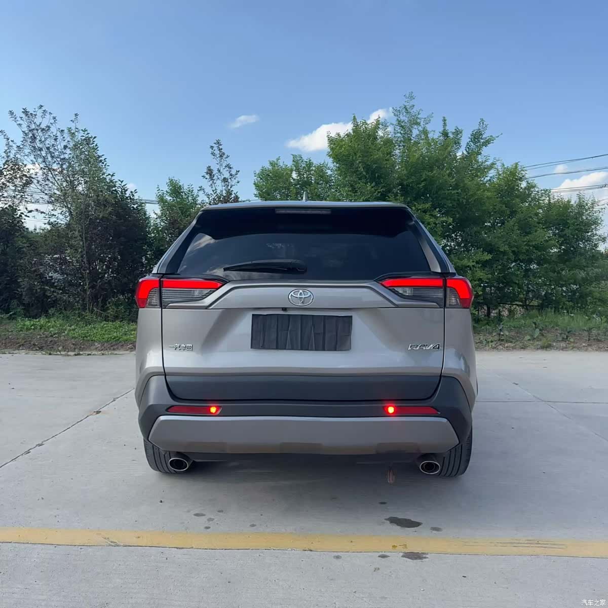 Toyota RAV4, 2020 8