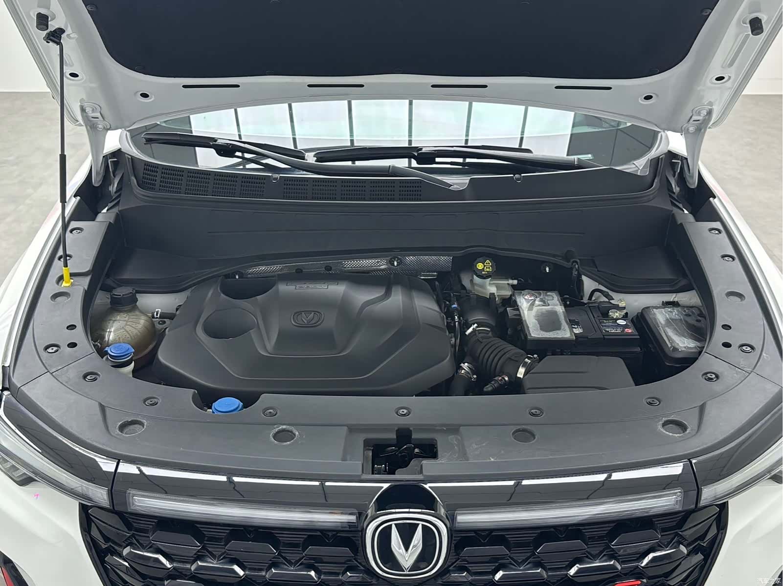 Changan CS35, 2022 13