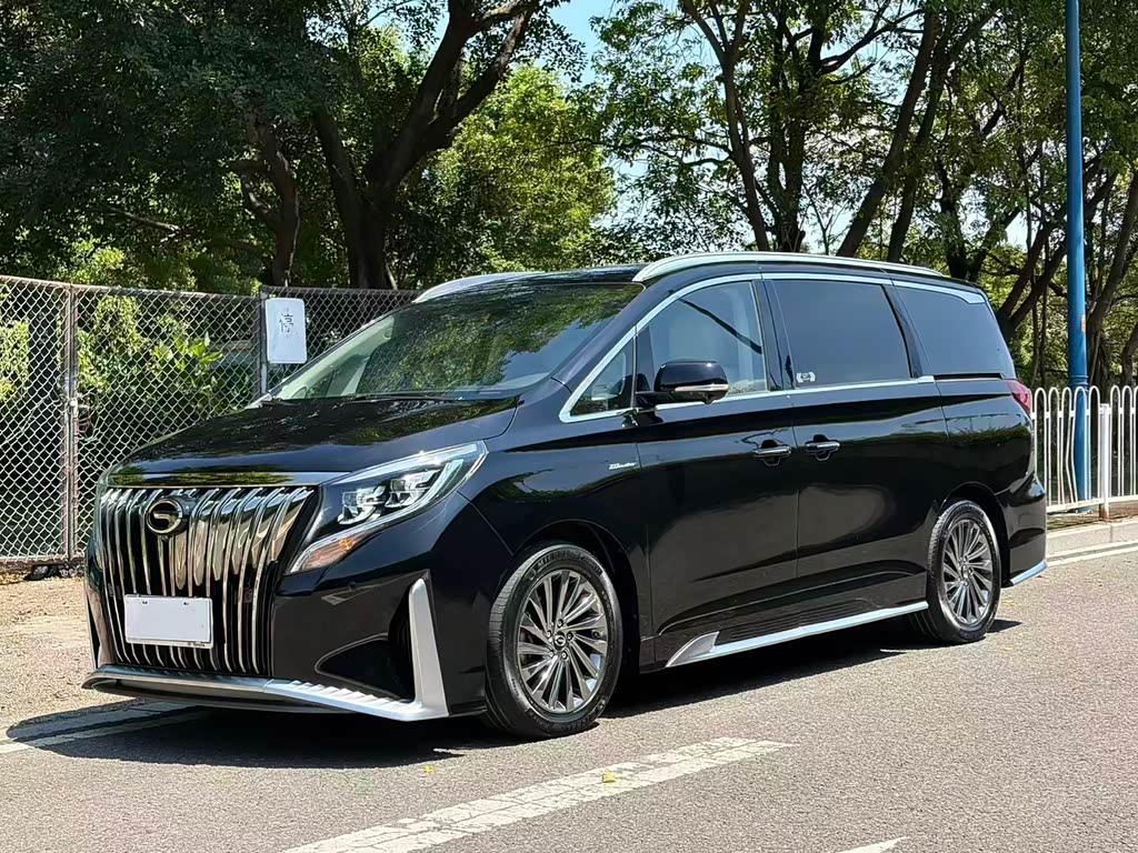 GAC M8