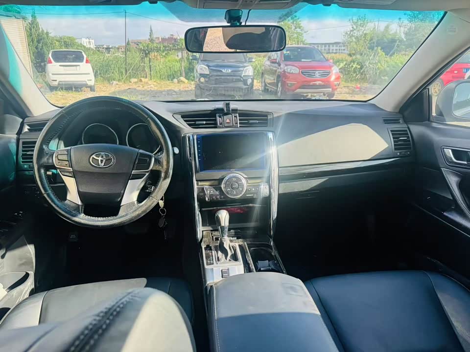 Toyota Reiz Toyota Reiz