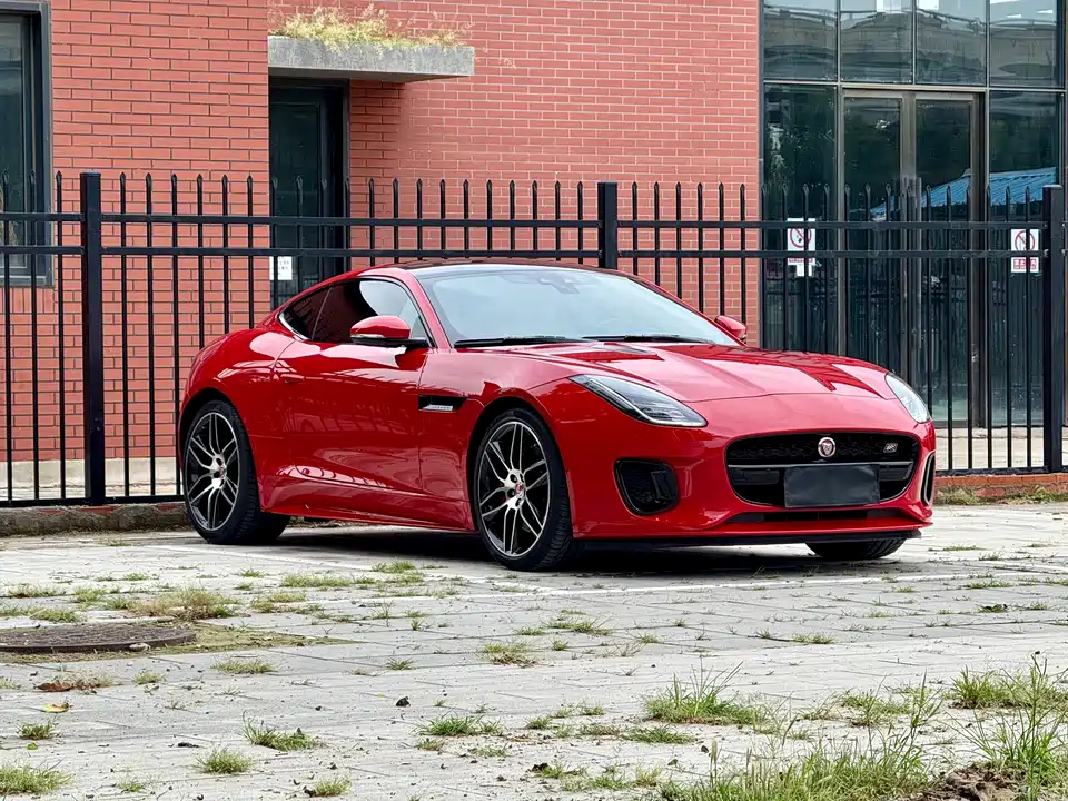 Jaguar F-TYPE