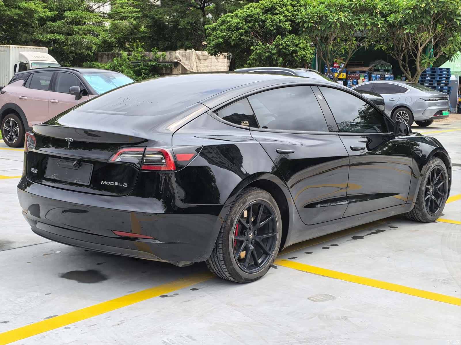 Tesla Model 3, 2023 11