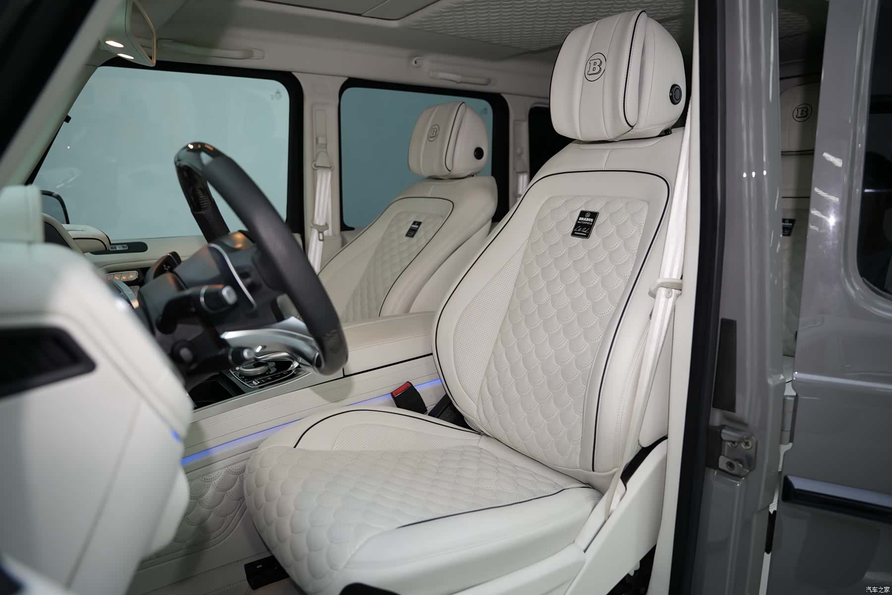 Mercedes-Benz G-Class, 2018 18