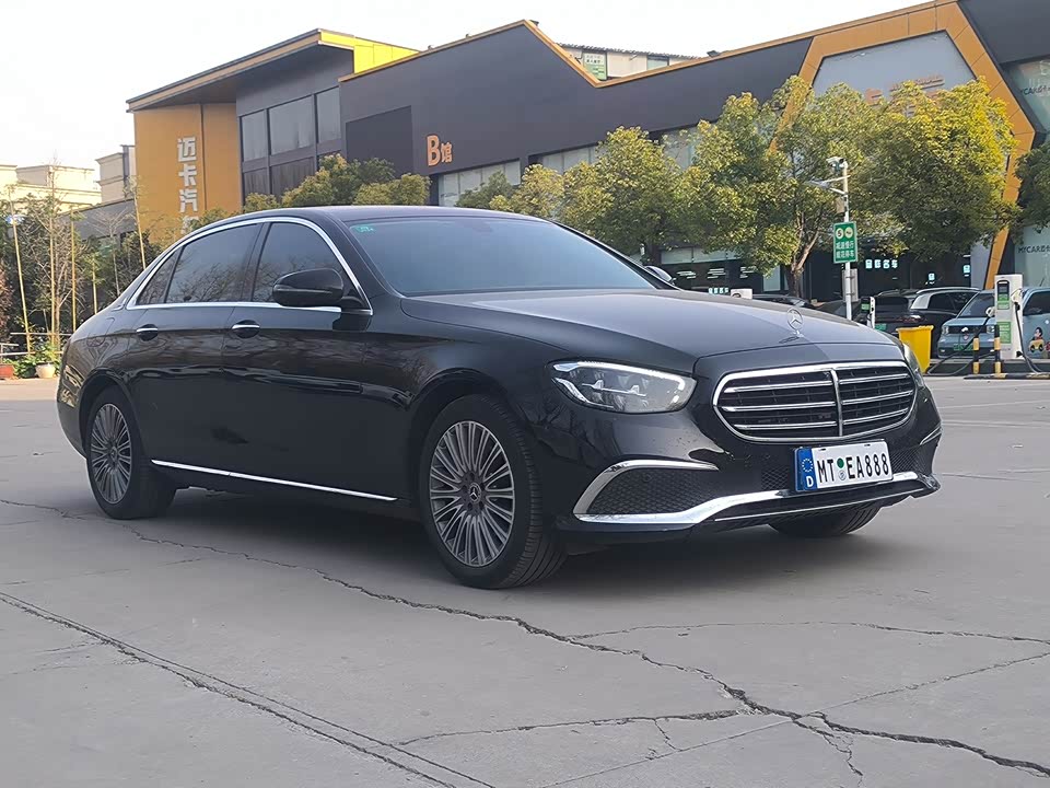 Mercedes-Benz E-class