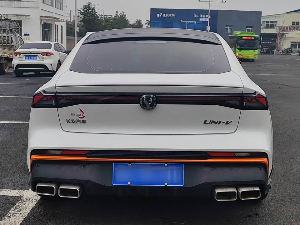 Changan UNI-V