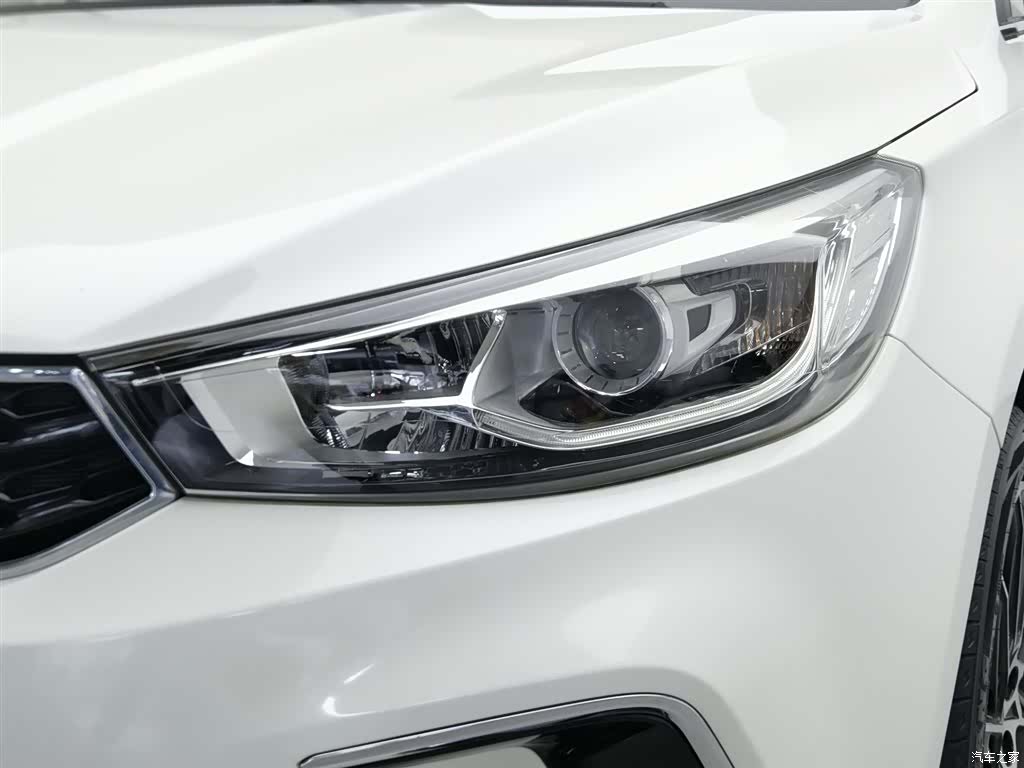 BAIC A6, 2020 7