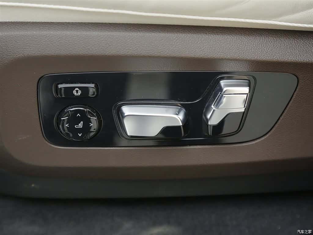 BMW X5, 2024 10