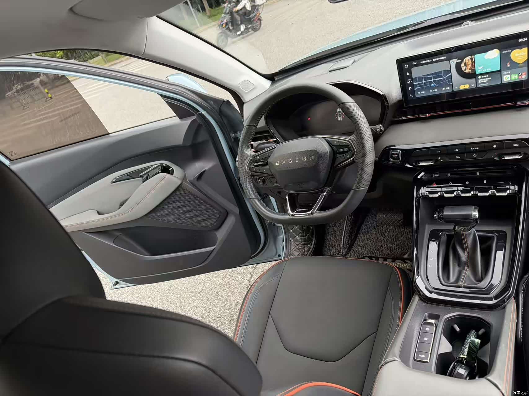 Wuling RS-3, 2020 18