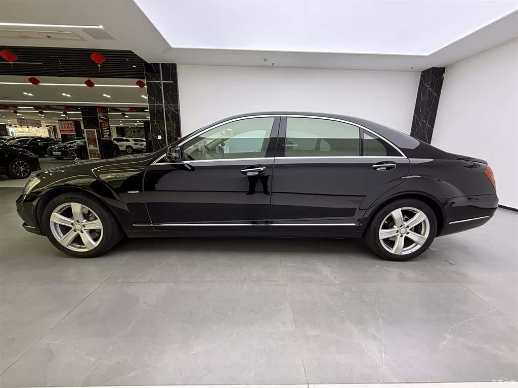 Mercedes-Benz S-Class, 2011 8