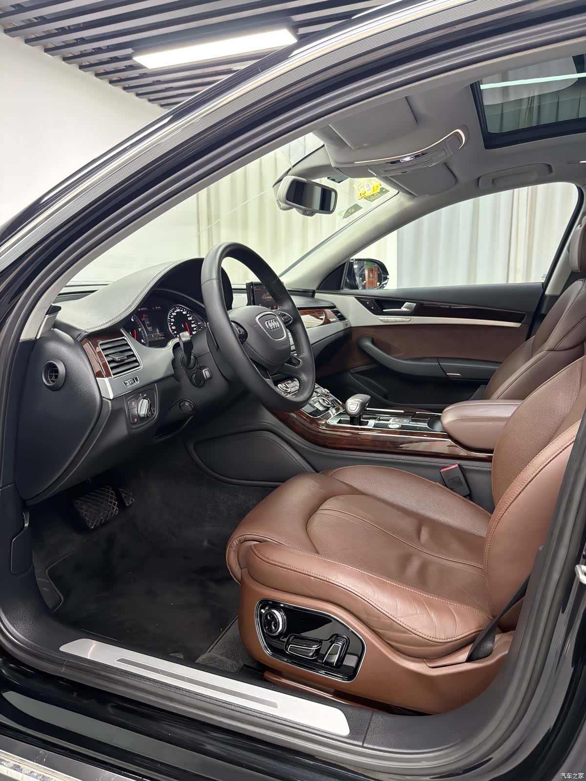 Audi A8L, 2013 19