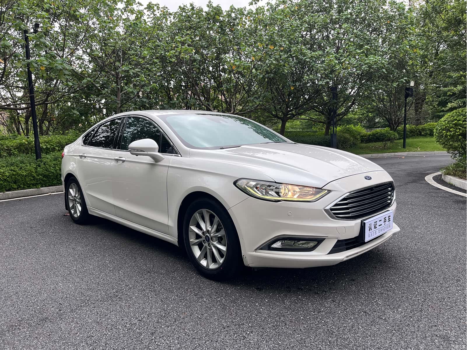 Ford Mondeo, 2017 3