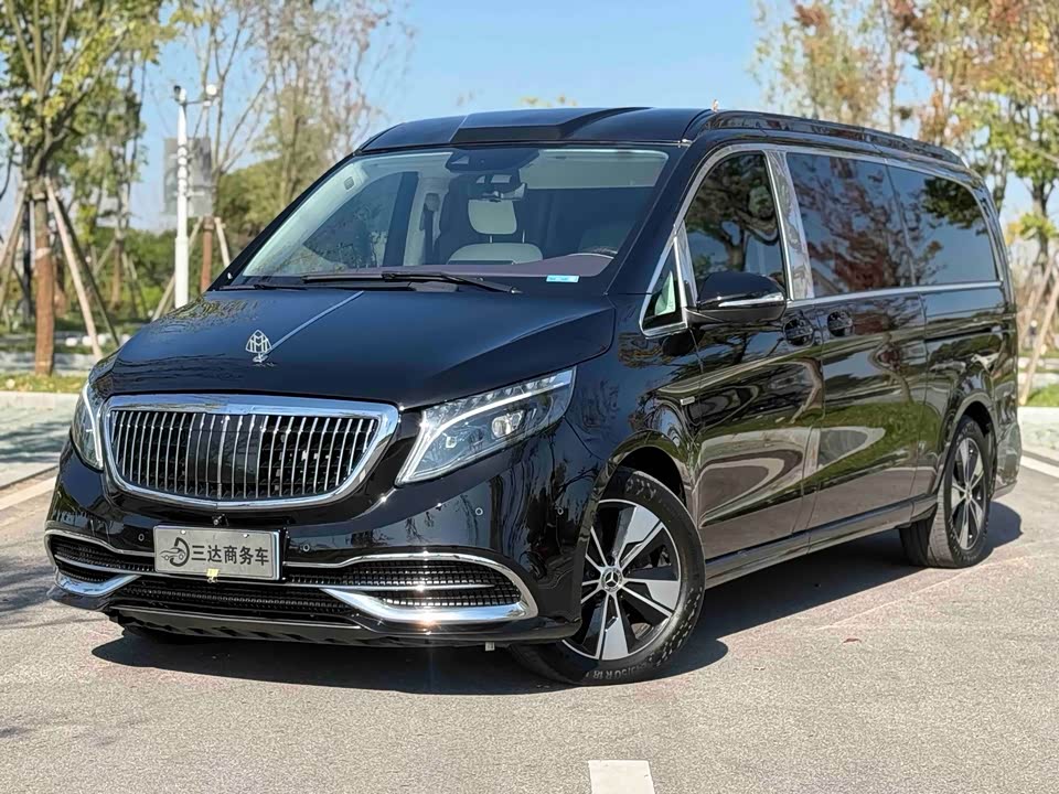 Mercedes-Benz V-class