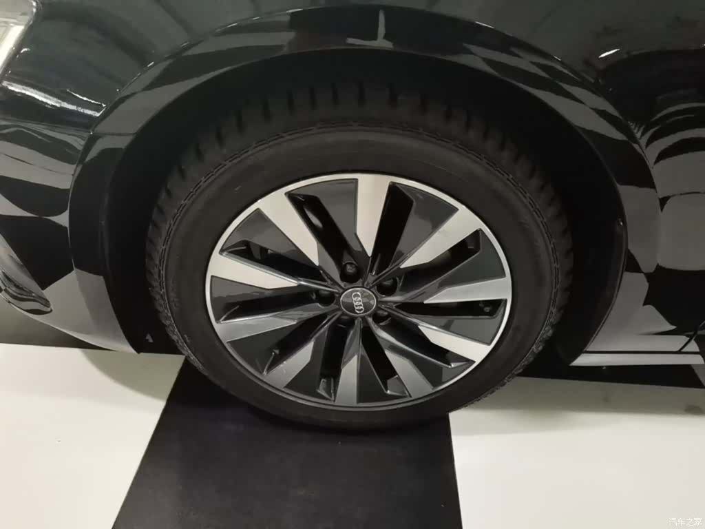 Audi A6L, 2021 23
