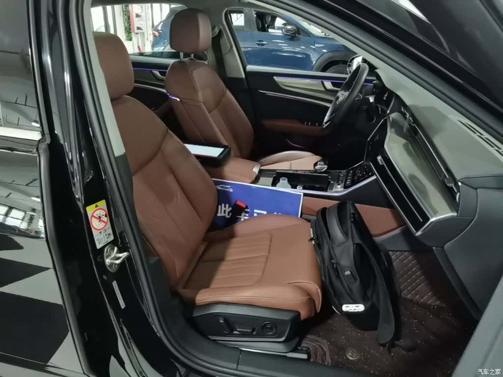 Audi A6L, 2021 25