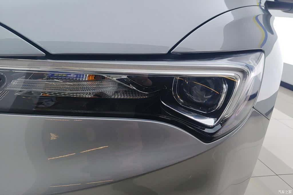 Buick Verano, 2022 все фото