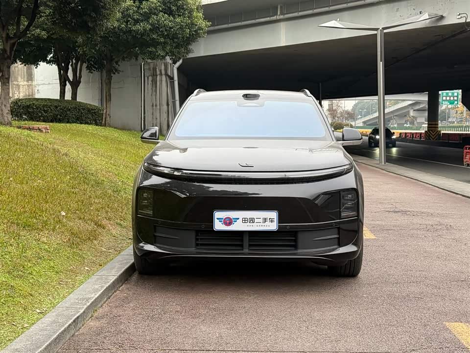 Li Auto Ideal L6