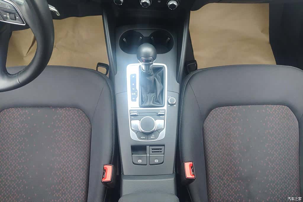 Audi A3, 2019 16