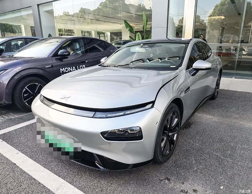 Xpeng P7, 2022 1