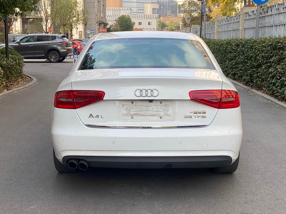 Audi A4L