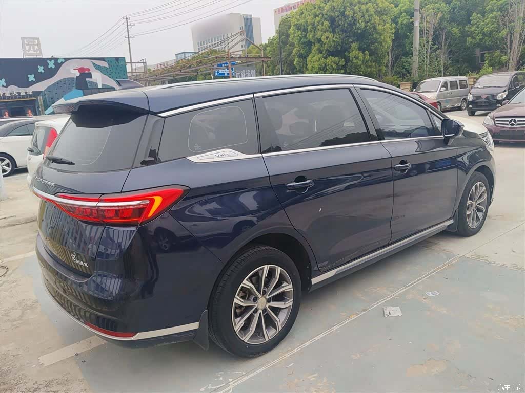 BYD Song, 2022 7