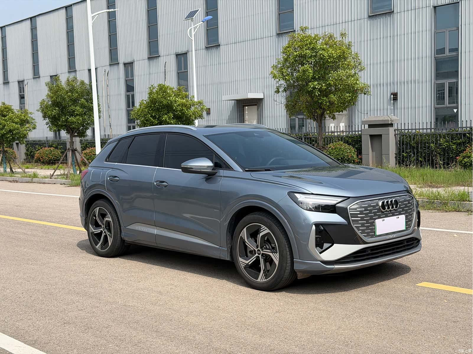 Audi Q4 e-tron, 2024 3