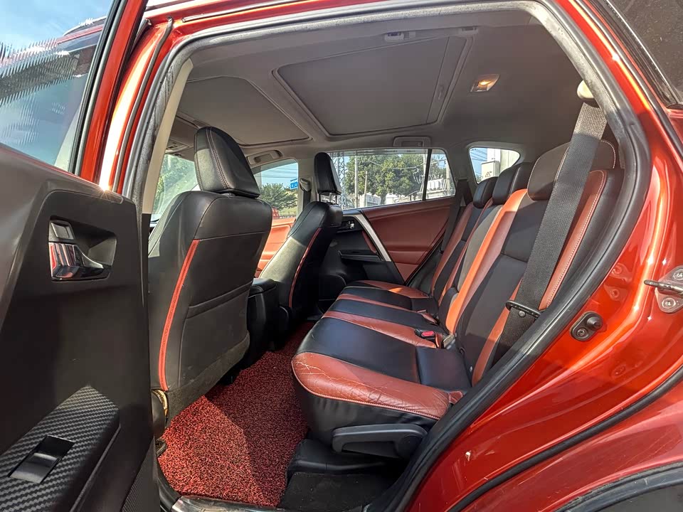 Toyota RAV4 Rongfang