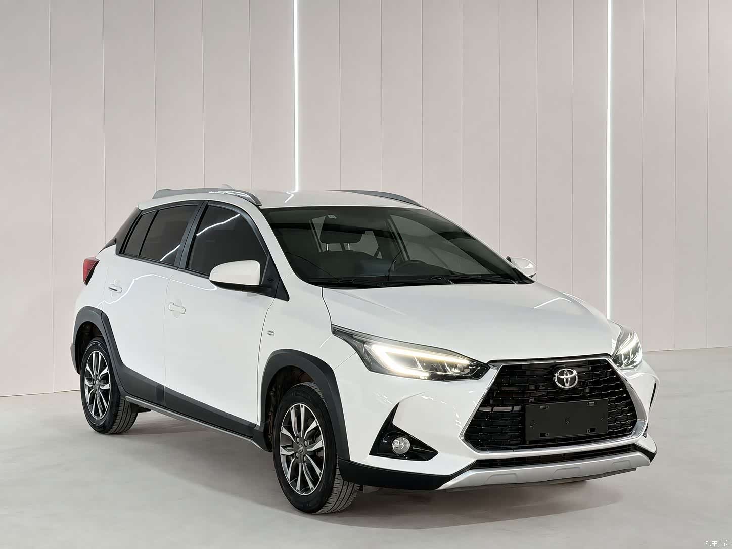 Toyota YARiS L
