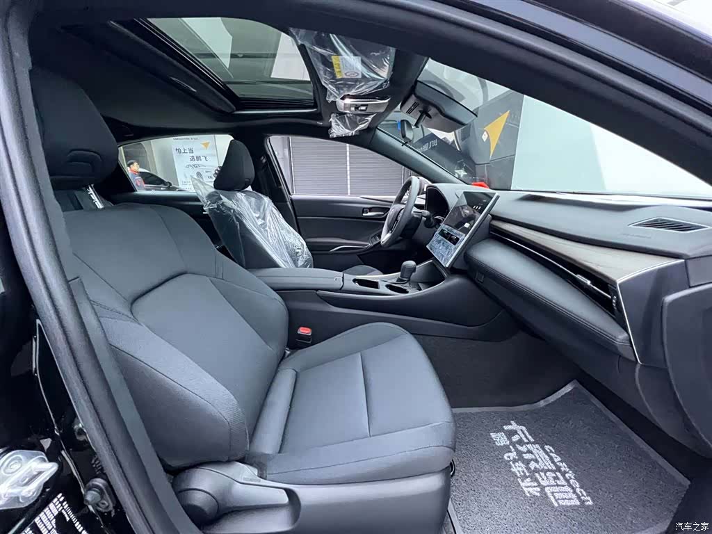 Toyota Avalon, 2024 22