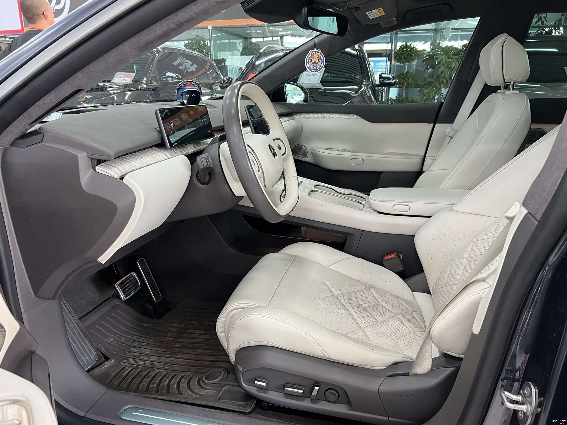 NIO ET7, 2022 4