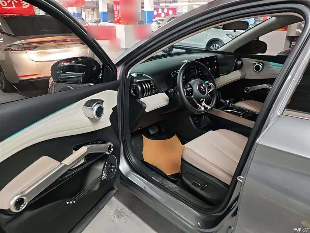 BYD Yuan, 2025 16