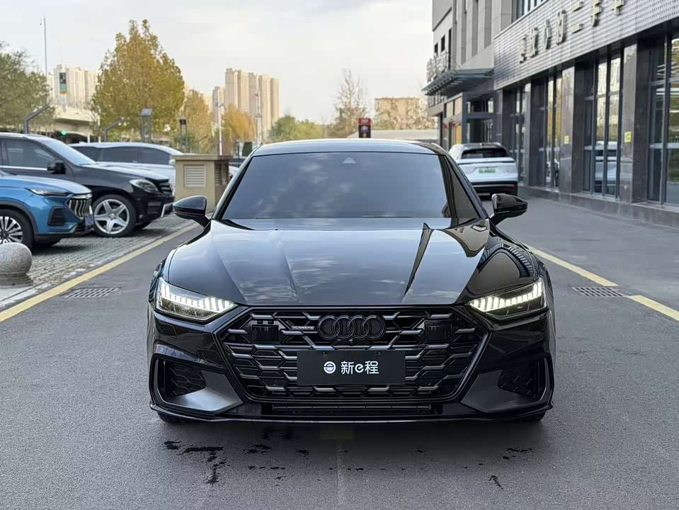 Audi A7L