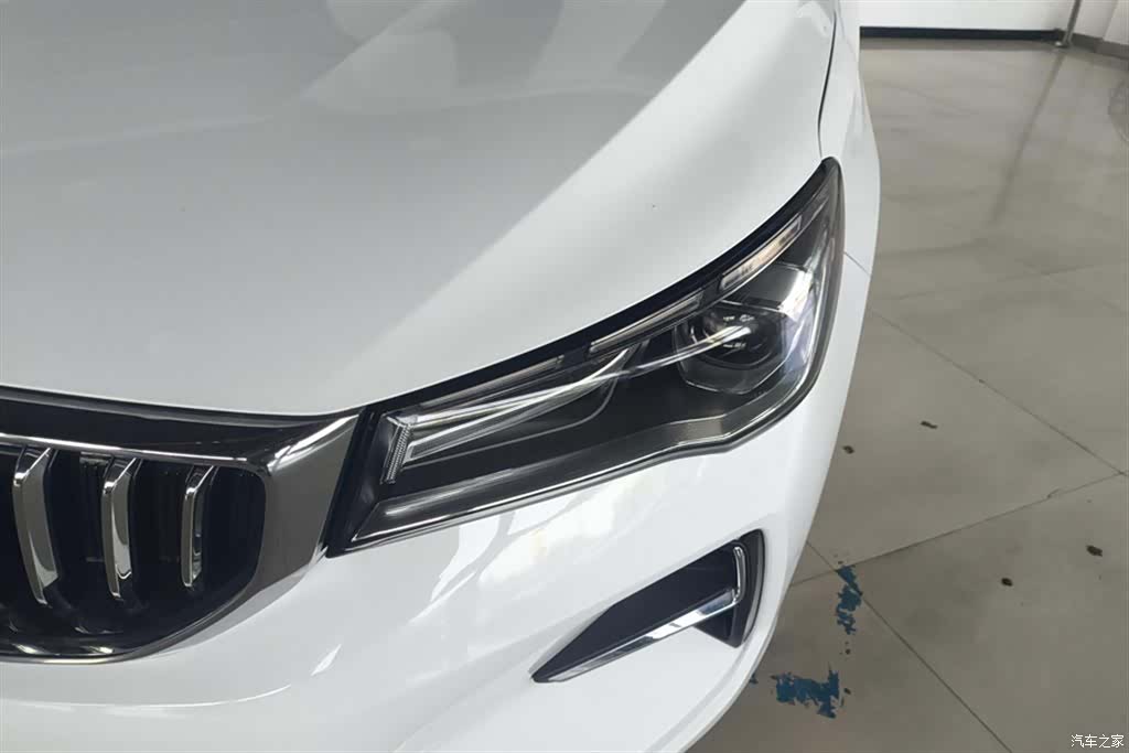Geely Emgrand, 2024 все фото
