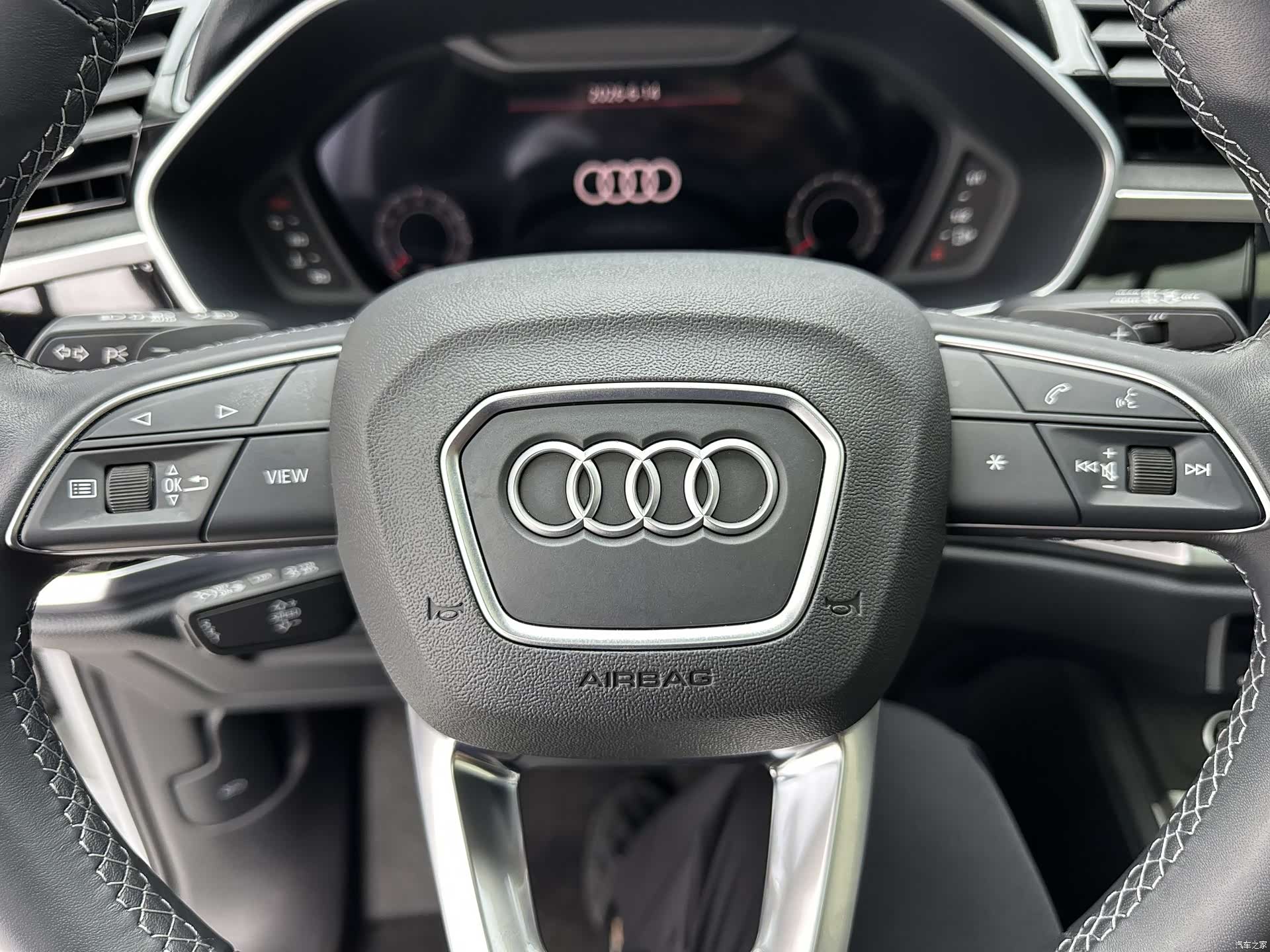Audi Q3, 2023 14