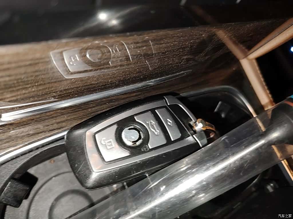 BMW 7 Series, 2014 9