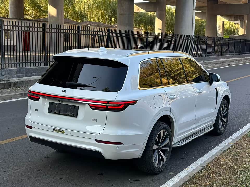 Li Auto Ideal ONE