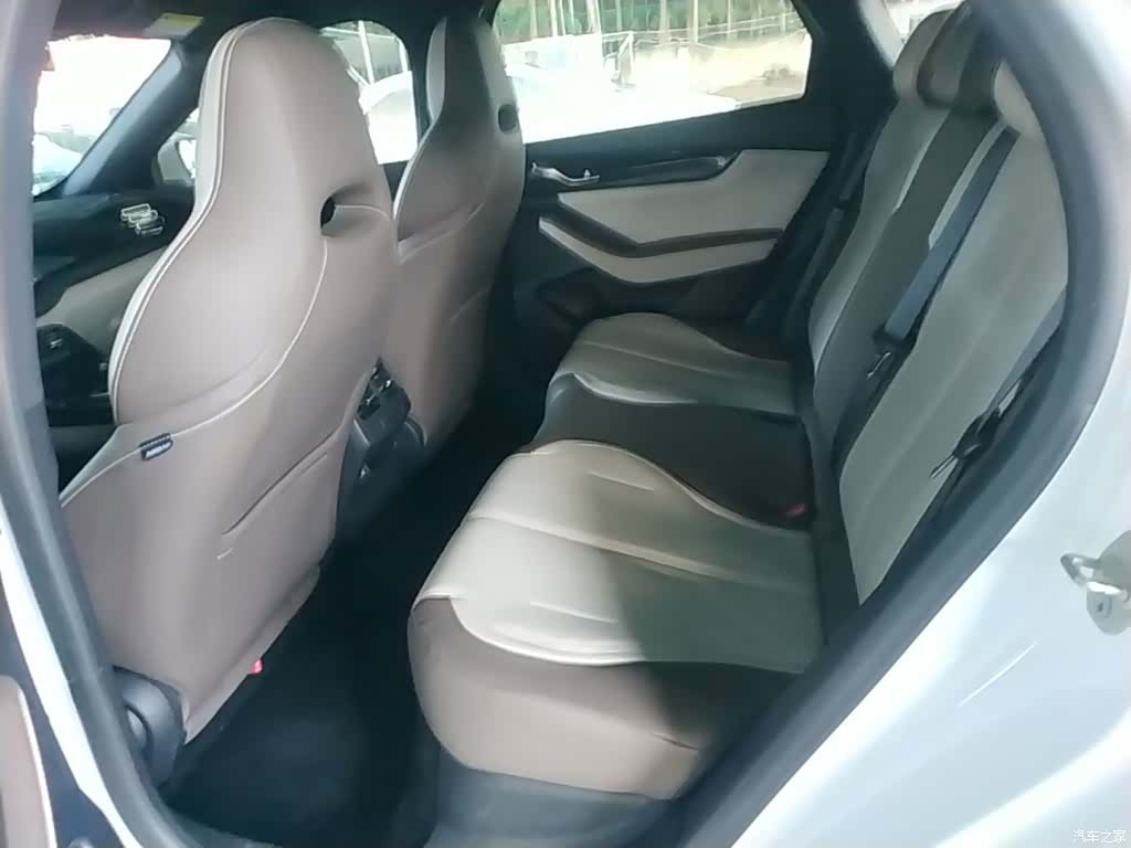 BYD Qin, 2023 17