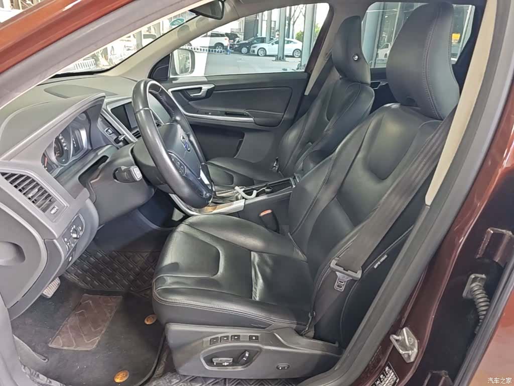Volvo XC60, 2015 15