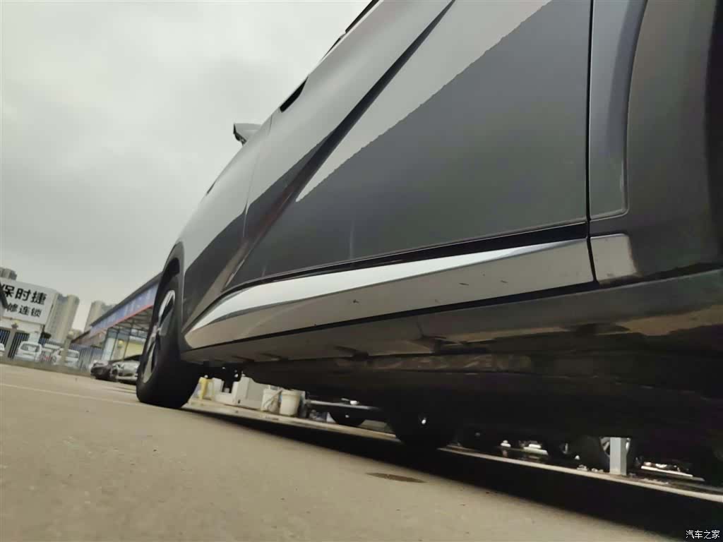 BYD Dolphin, 2023 21