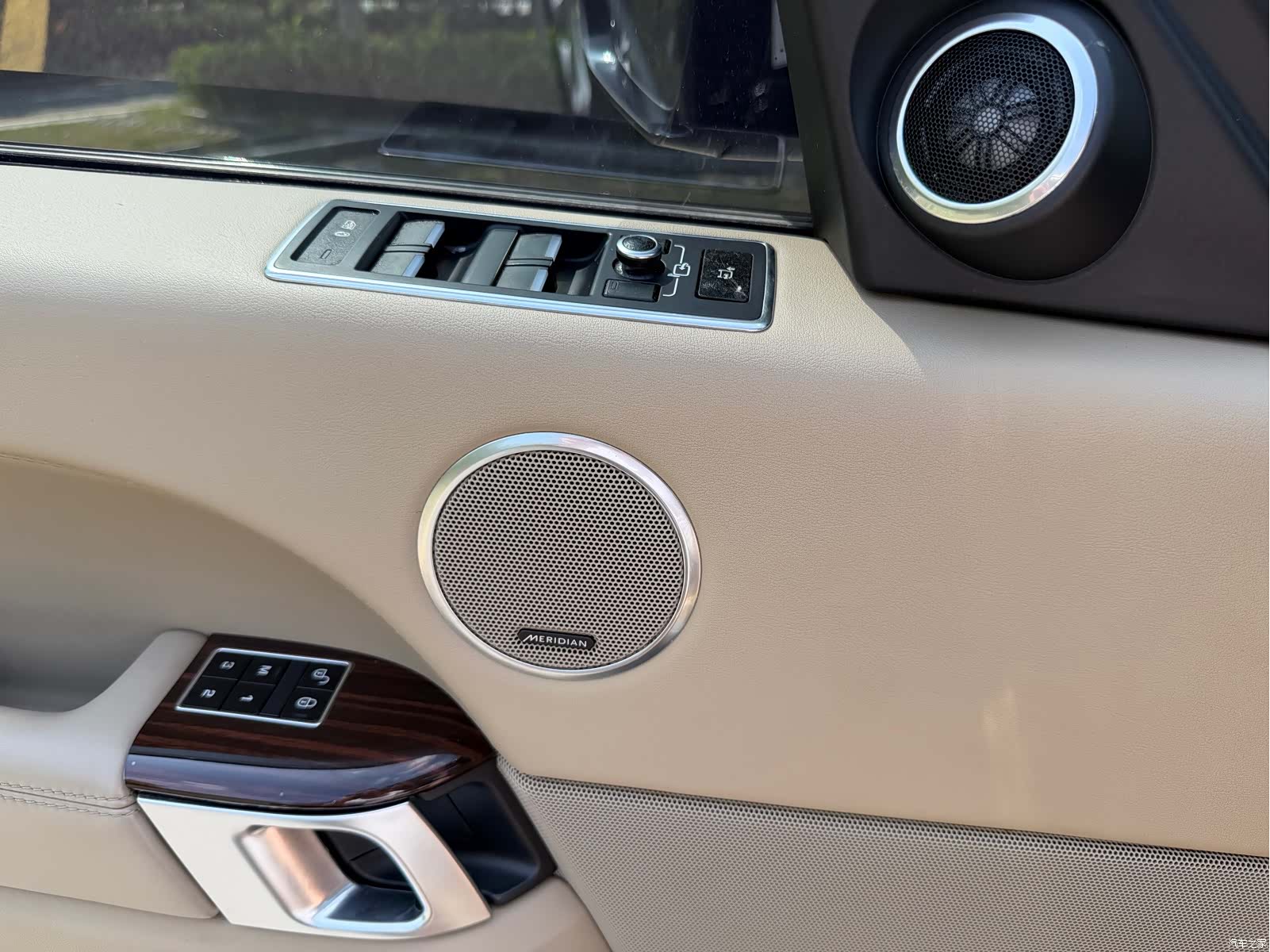 Land Rover Range Rover, 2014 10