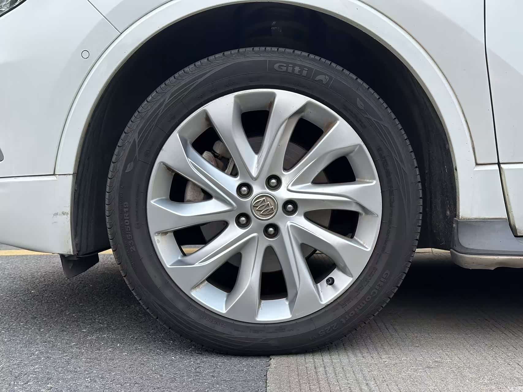 Buick Envision Plus, 2015 14