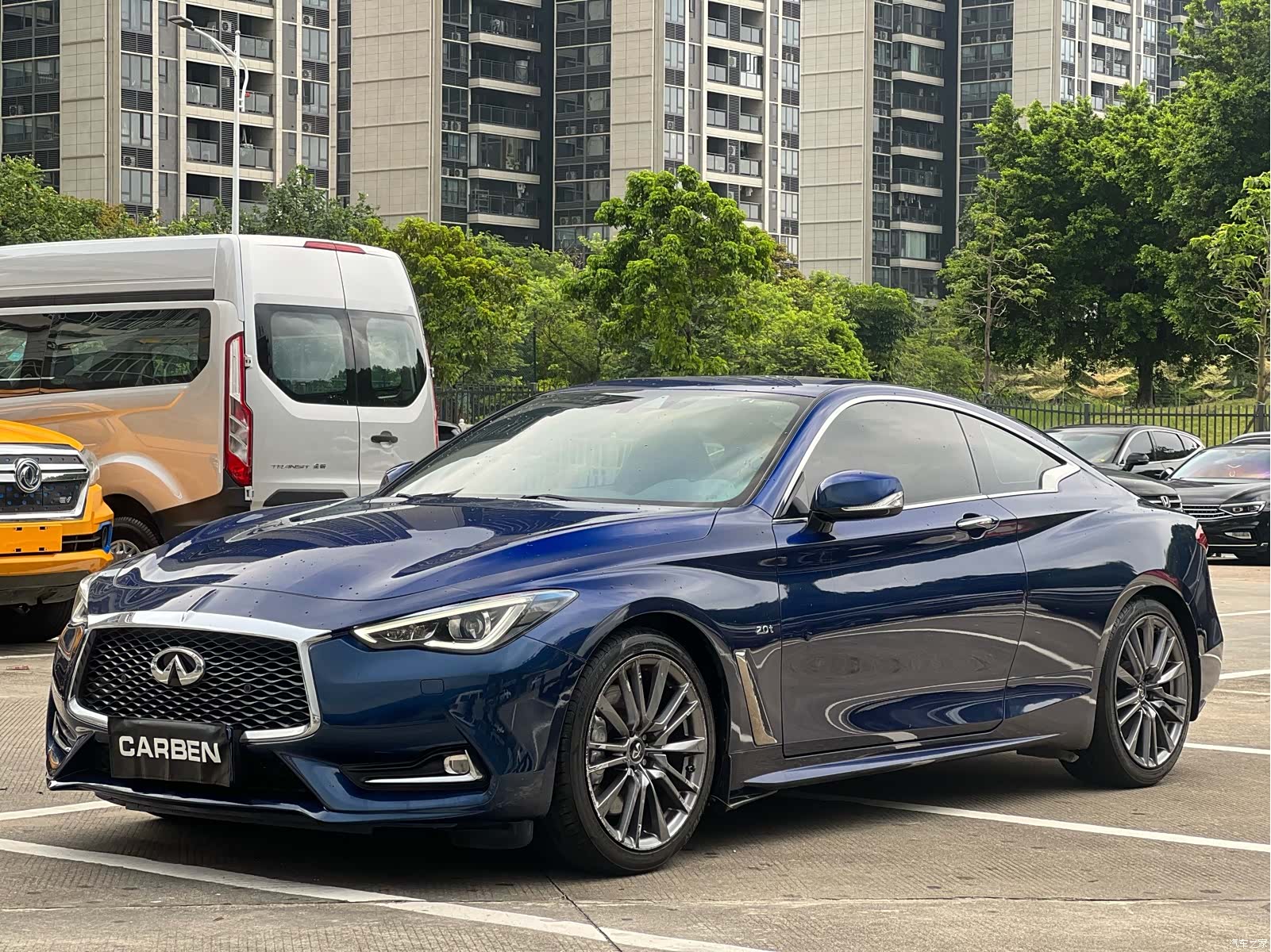 Infiniti Q60