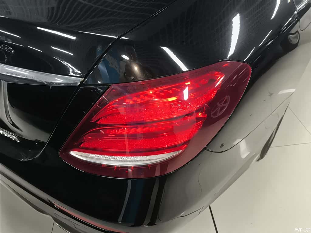 Mercedes-Benz E-Class, 2019 8