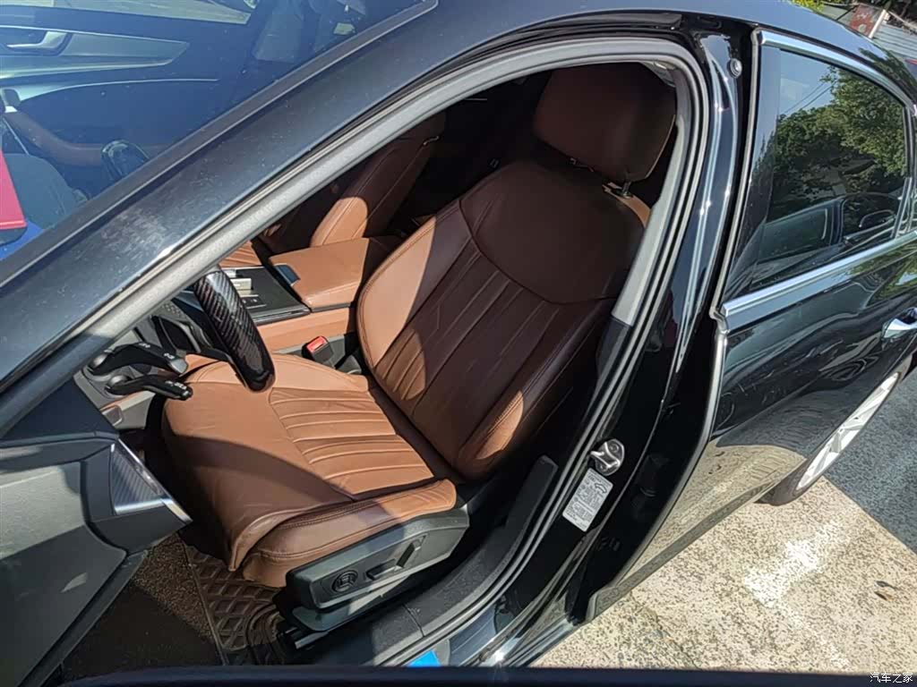 Audi A6L, 2020 15